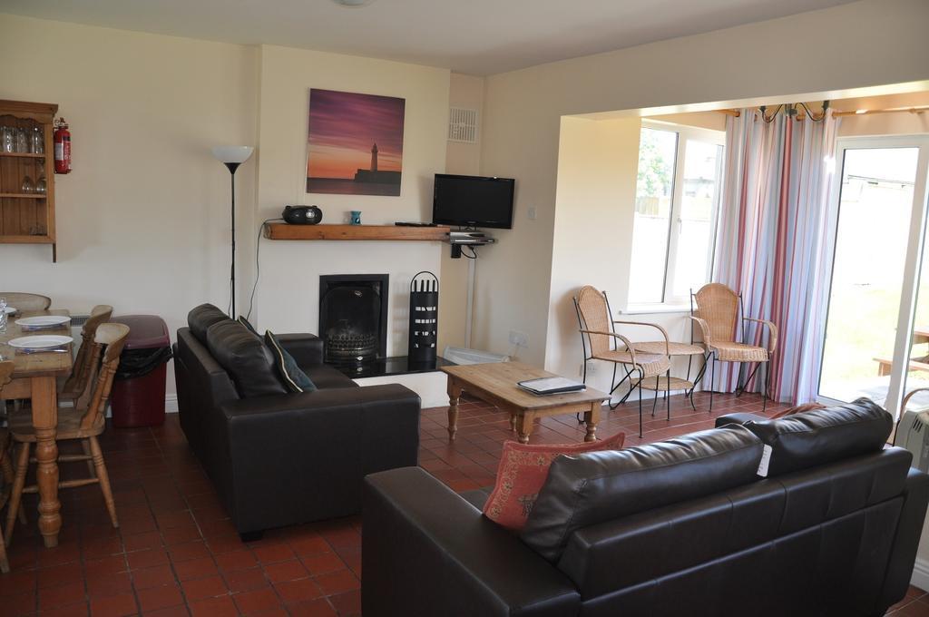 Glenbeg Holiday Homes By Trident Holiday Homes Courtown Room photo